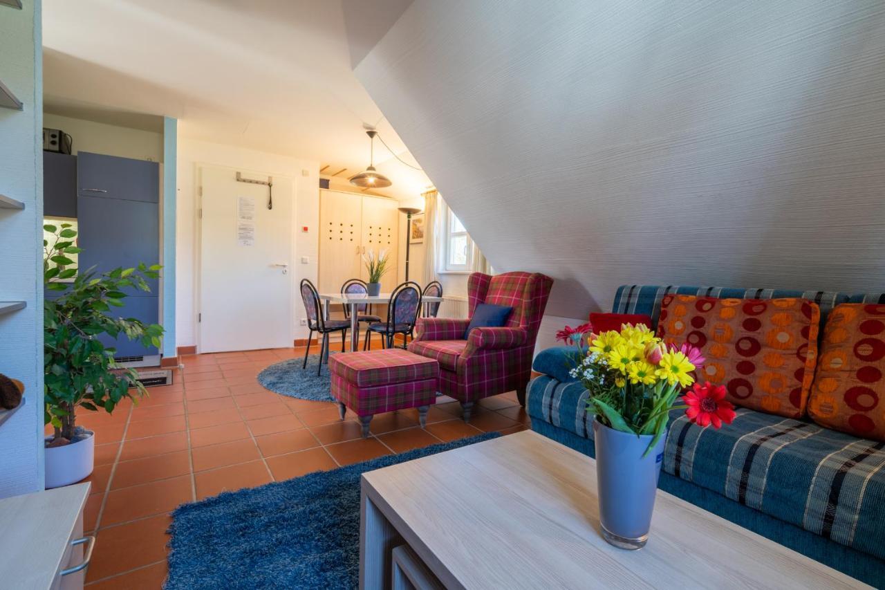 Feriendorf Rugana - Budget Appartement Mit 1 Schlafzimmer C40 Dranske Exterior photo